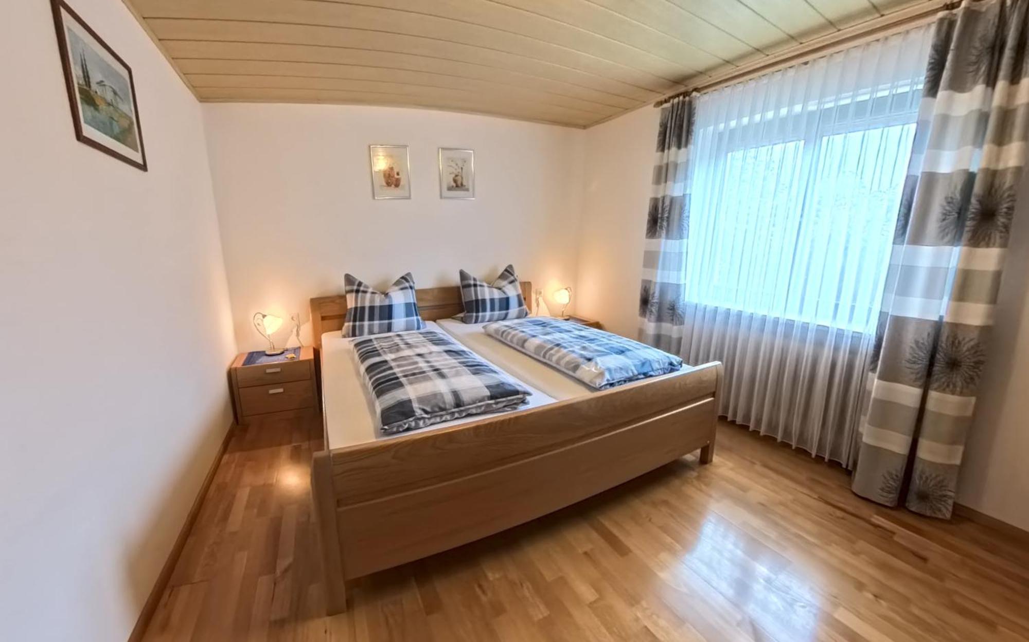 Ferienwohnung Rita Halser リーデンブルク エクステリア 写真